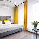 HOUSEHOST Apartment: Miodowa 42/8b street